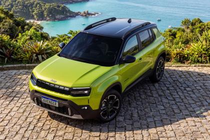 Jeep Avenger, αυτές είναι οι πρώτες αλλαγές του ανανεωμένου B SUV 